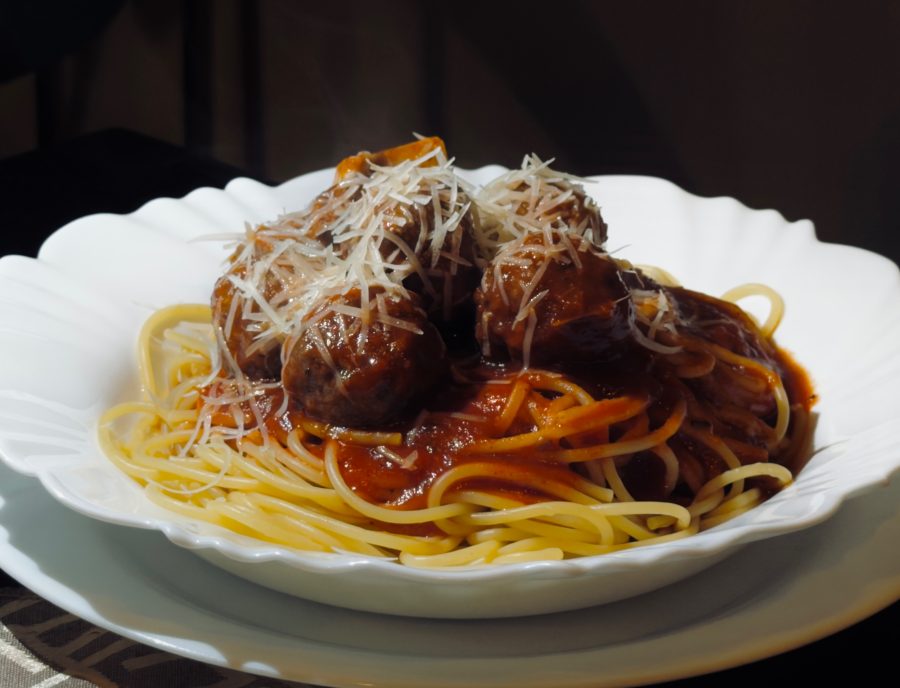 Pasta con albondigas